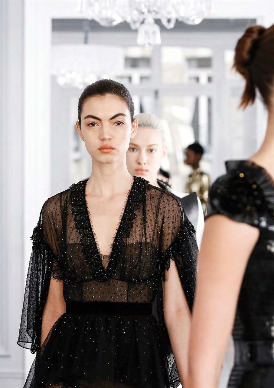 CLIK Magazine Preview Pages