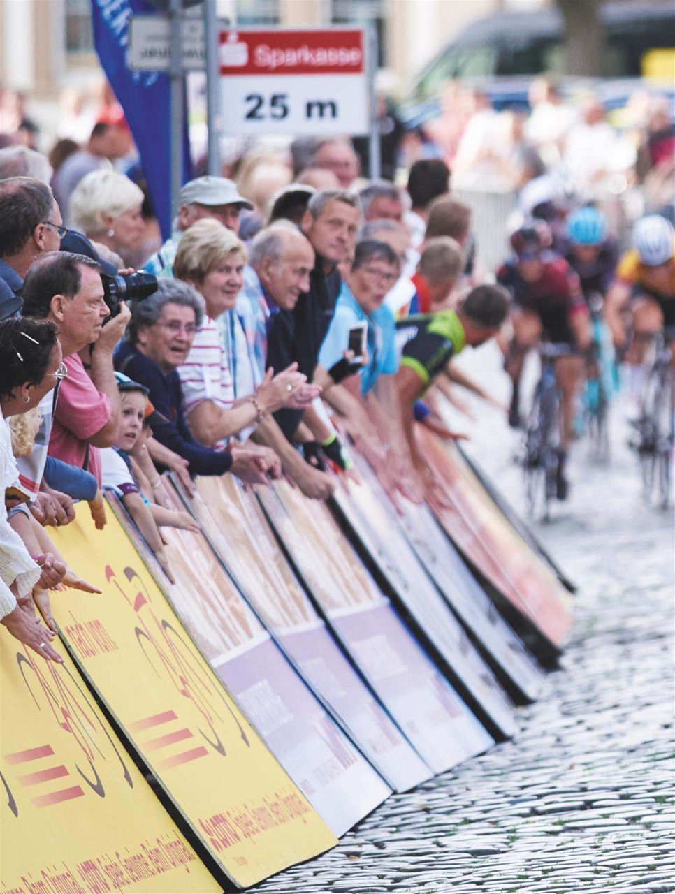 Cycling Weekly Preview Pages