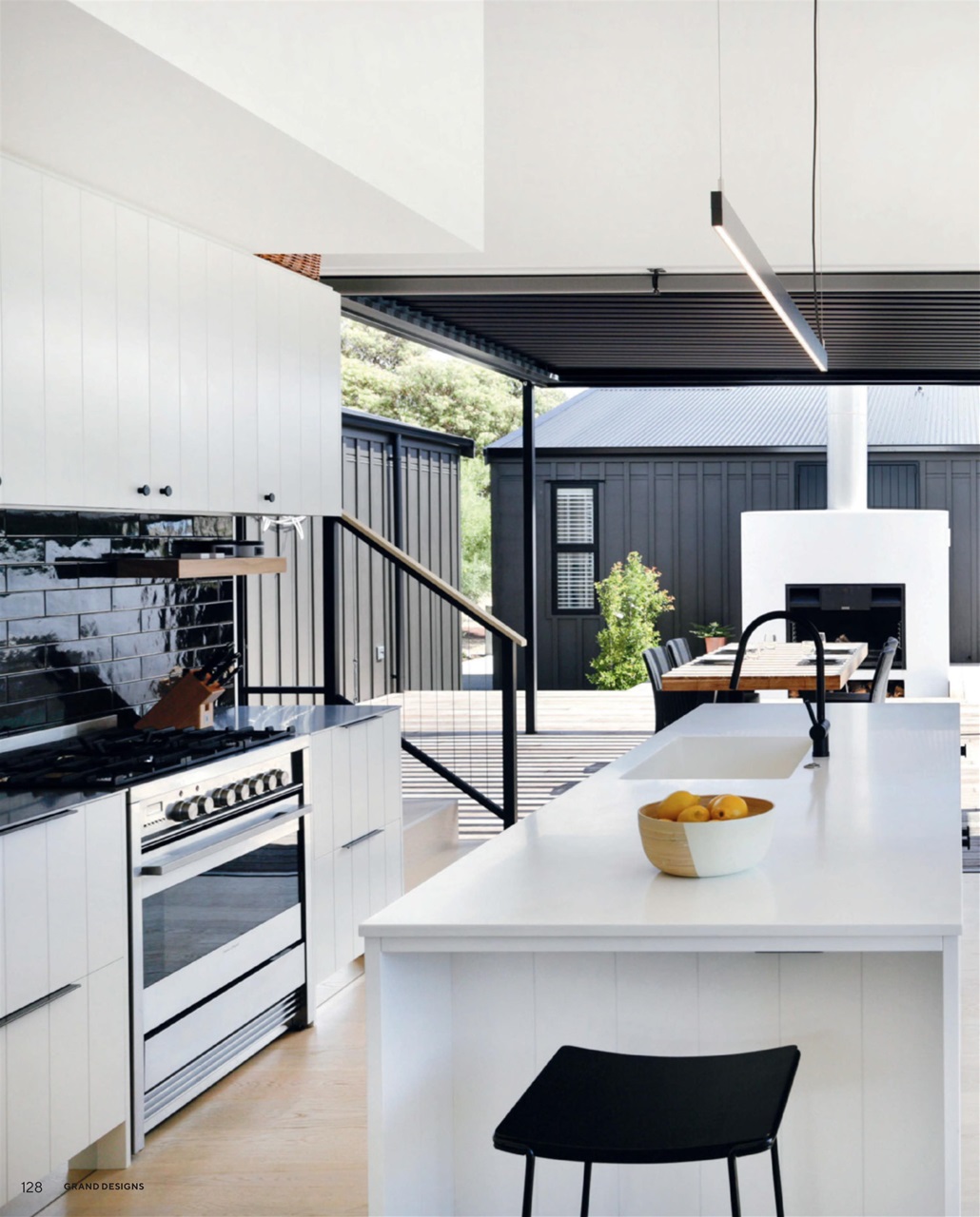 Grand Designs Australia Preview Pages