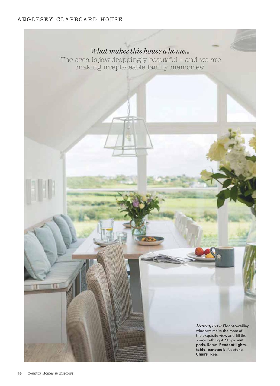Country Homes & Interiors Preview Pages
