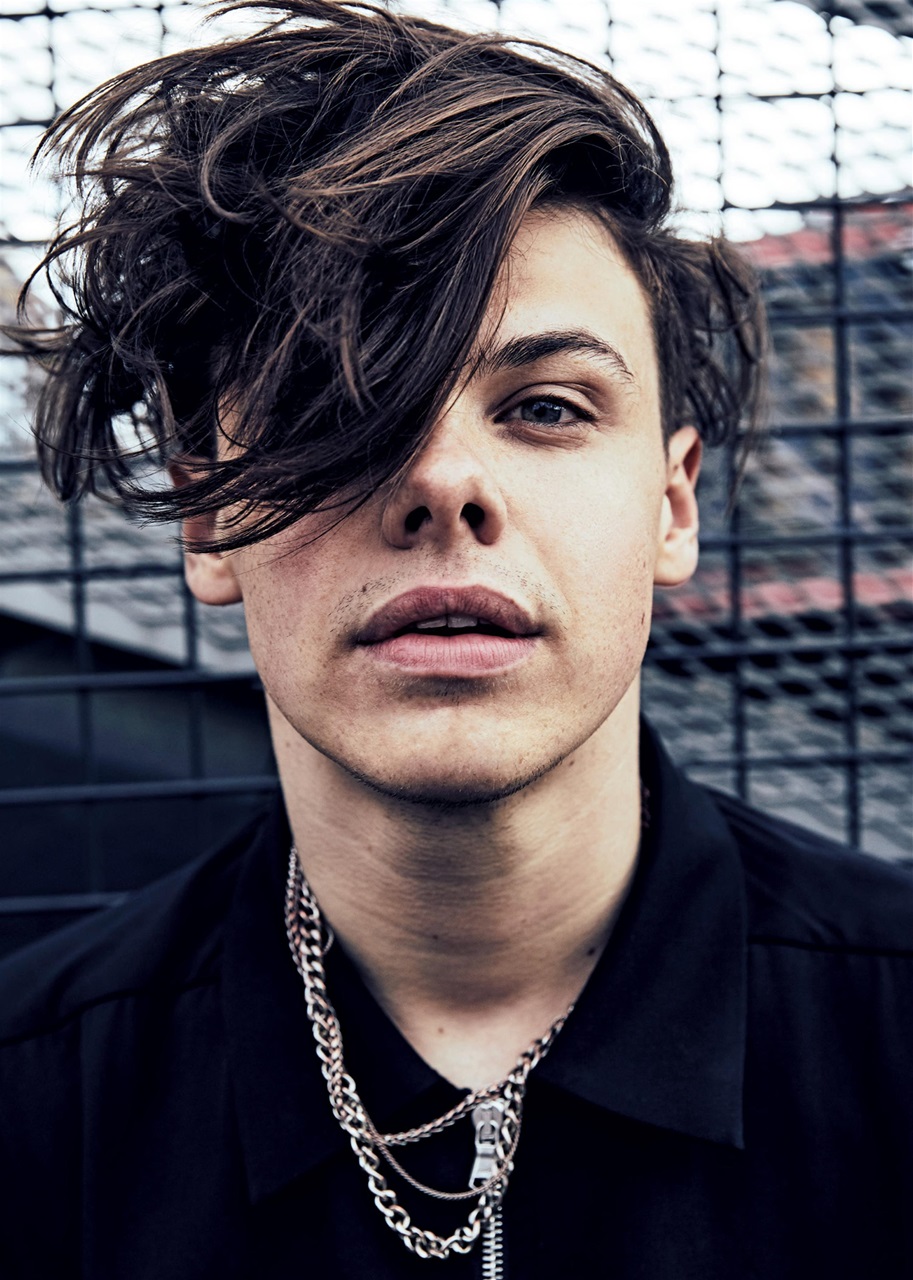 Rock Sound Magazine Preview Pages