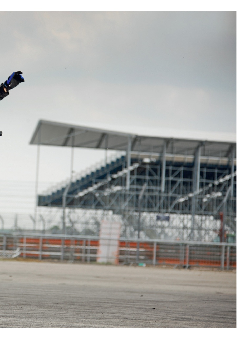 Superbike Magazine Preview Pages