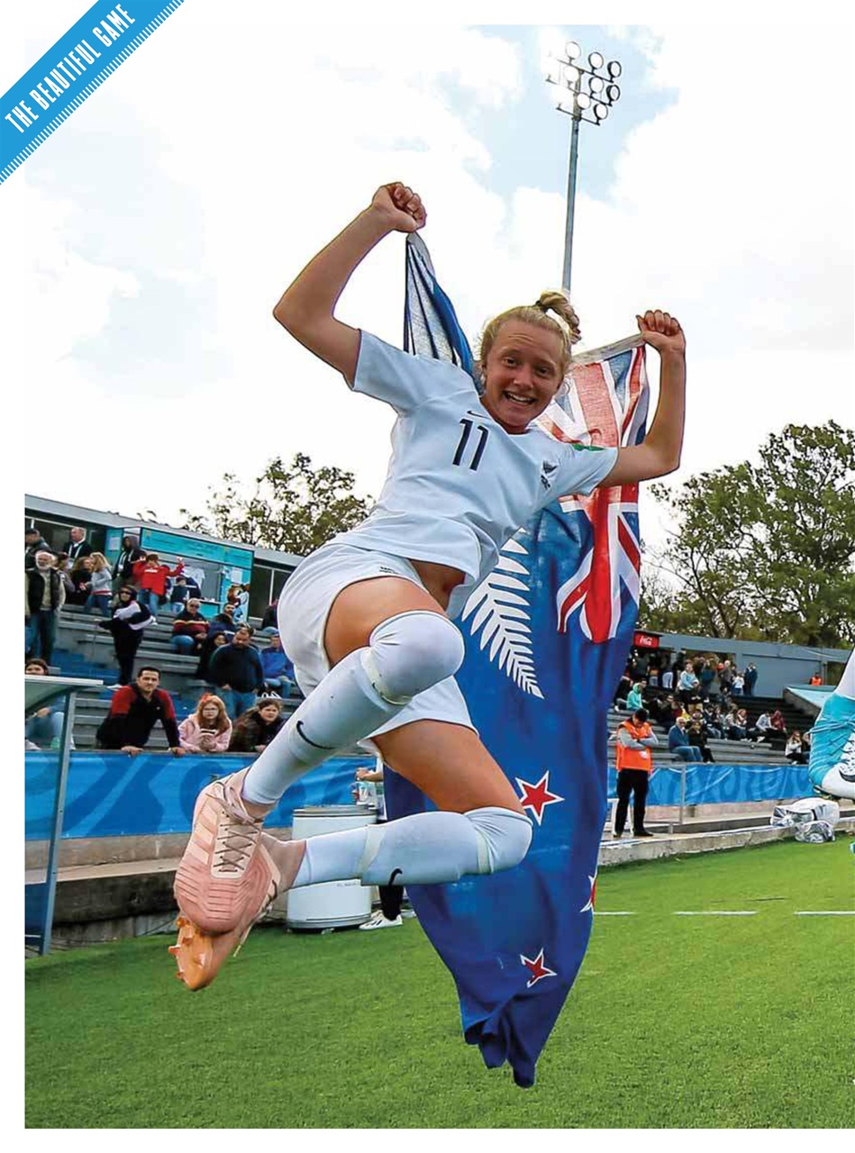 FourFourTwo Preview Pages