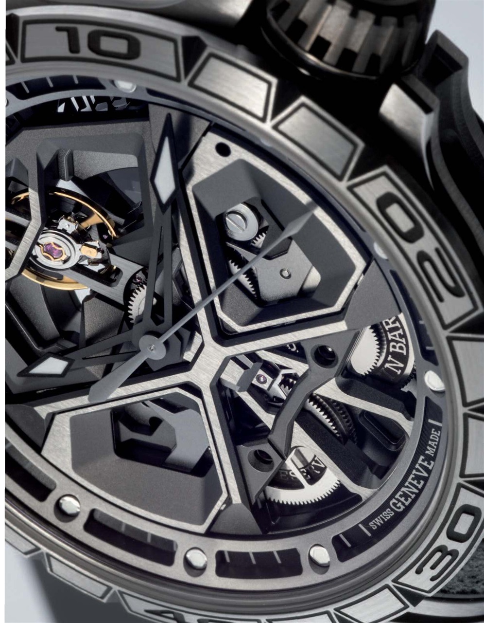L'Orologio Preview Pages