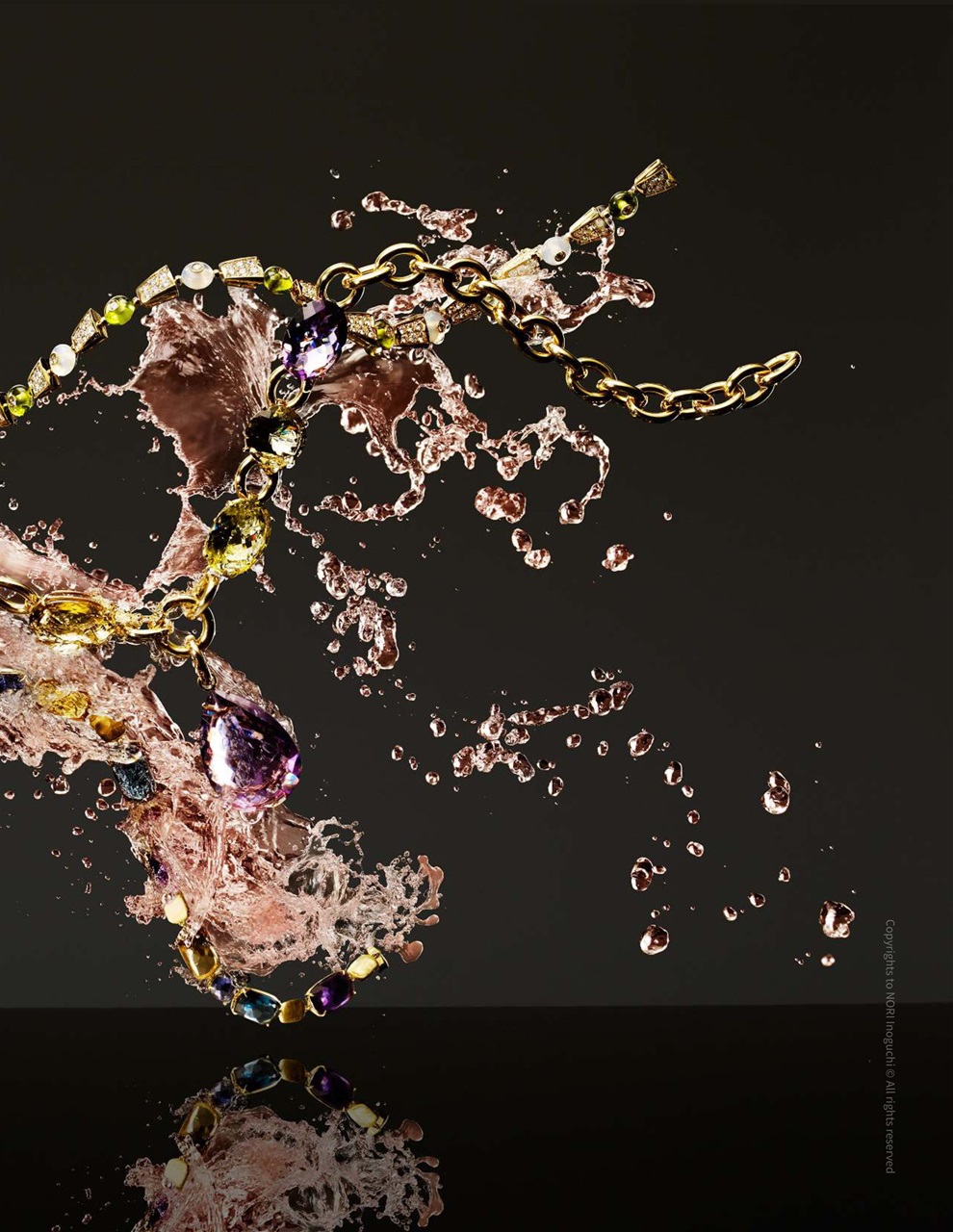 Lens Magazine Preview Pages