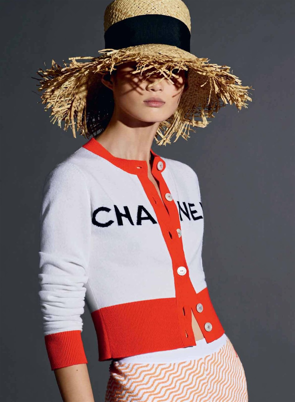 Fashion Magazine Preview Pages