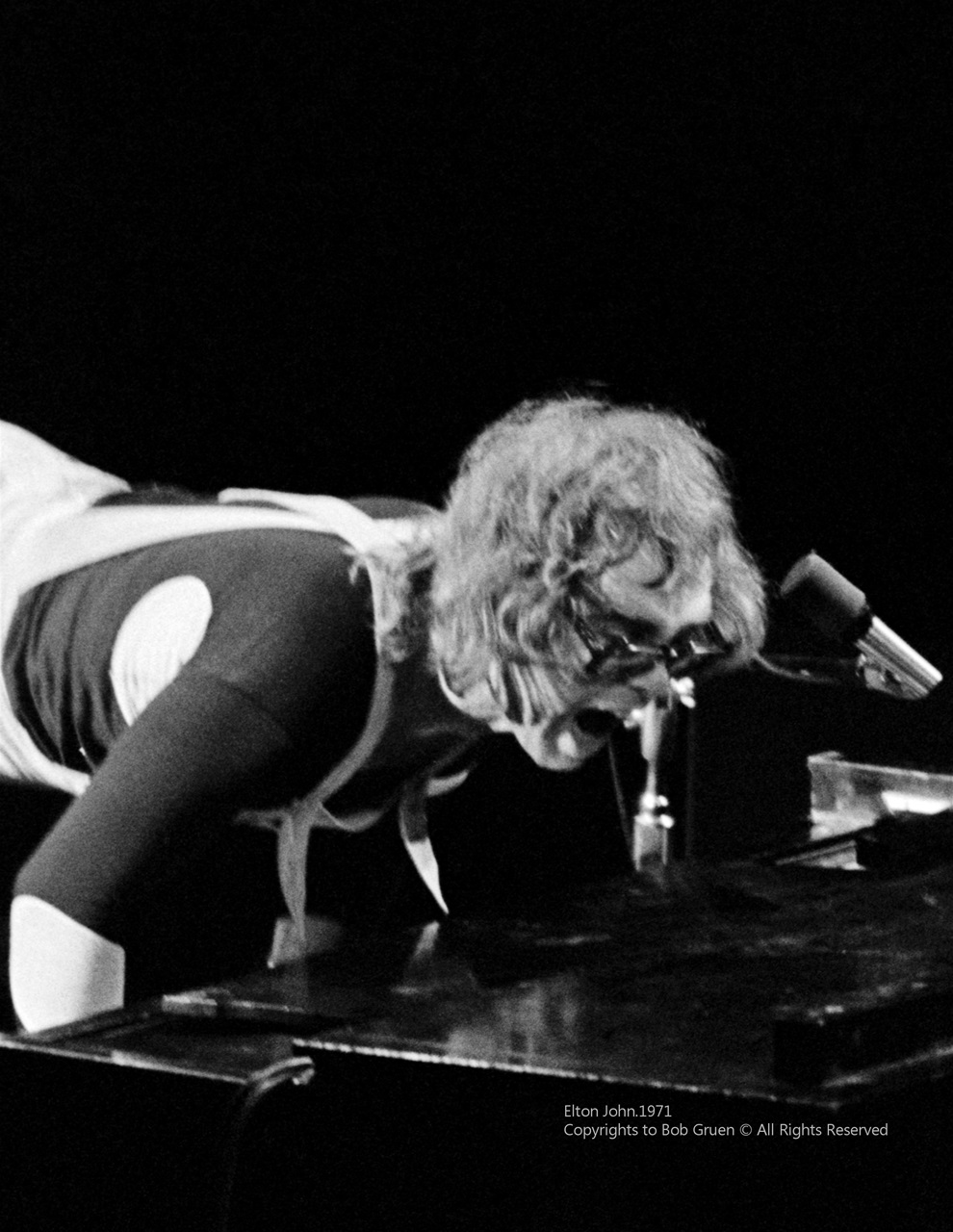 Lens Magazine Preview Pages