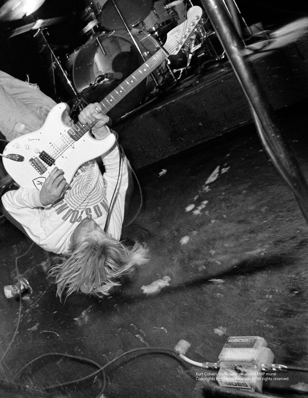 Lens Magazine Preview Pages