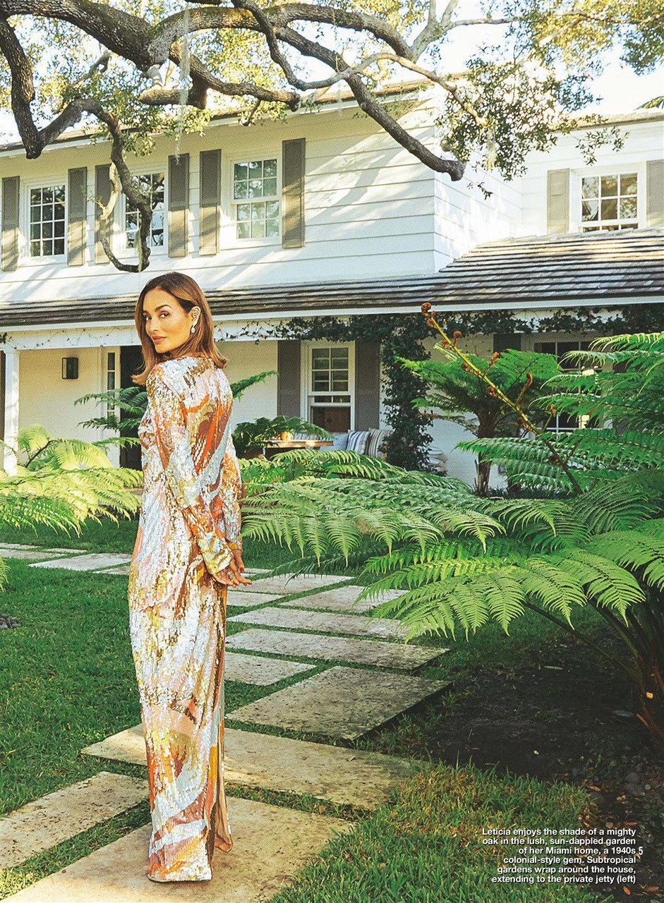 Hello! Magazine Preview Pages