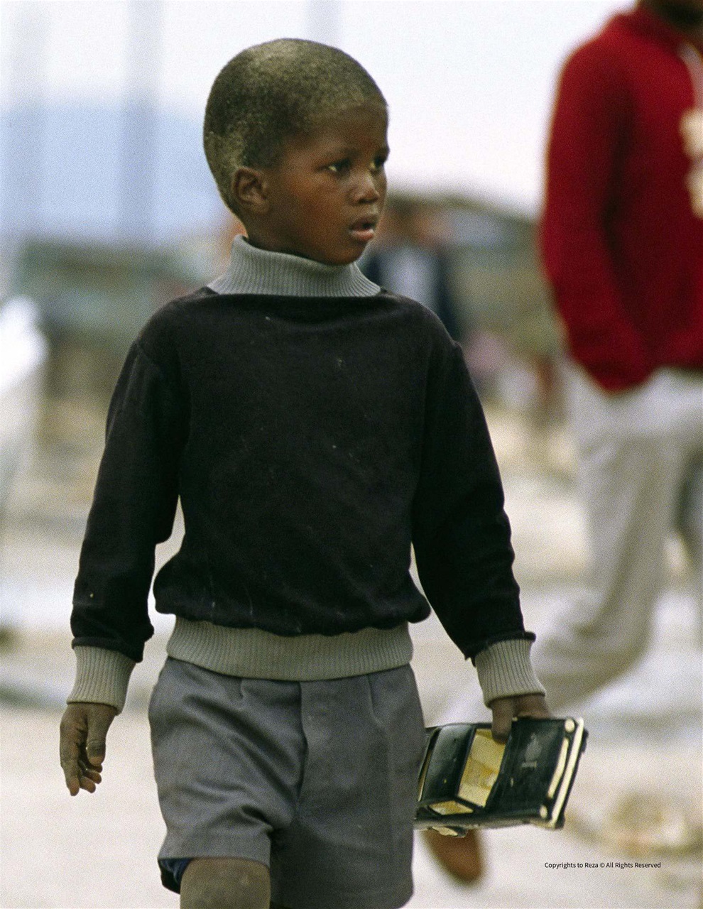 Lens Magazine Preview Pages