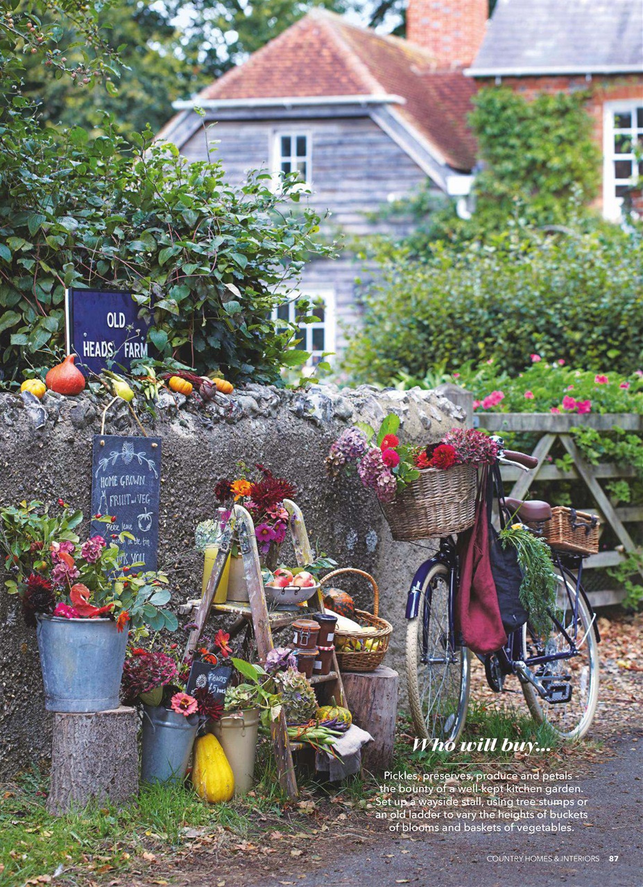 Country Homes & Interiors Preview Pages