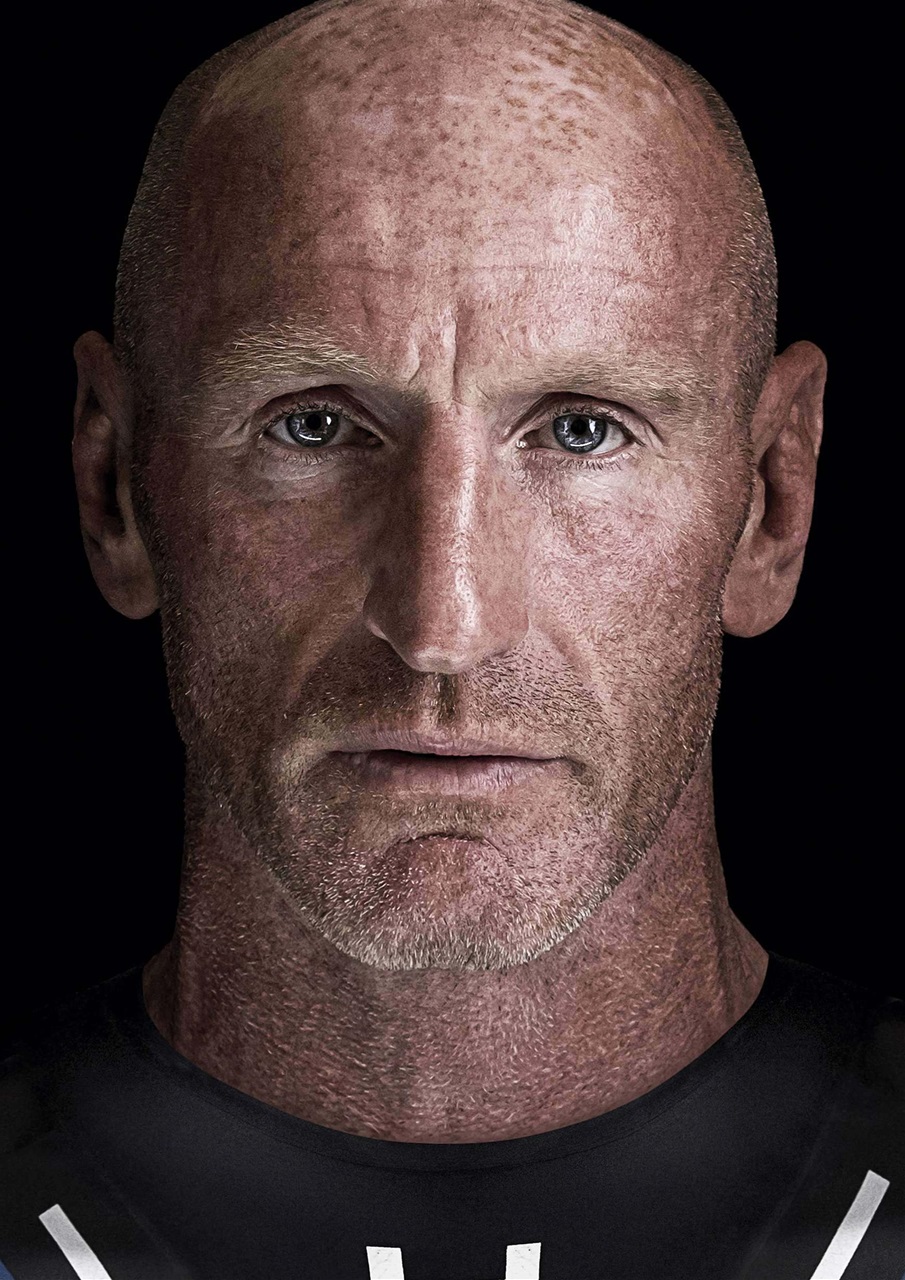 220 Triathlon Magazine Preview Pages