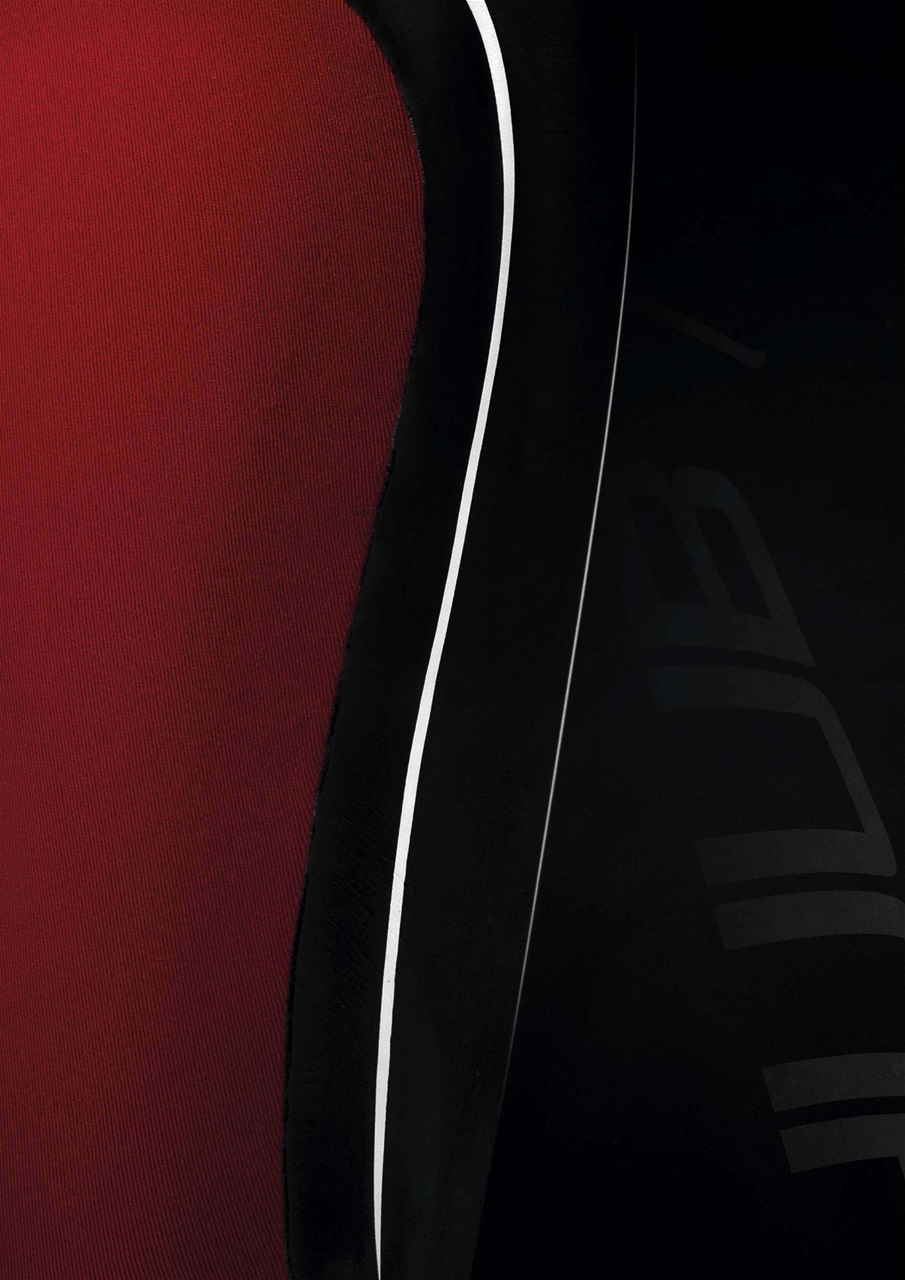 220 Triathlon Magazine Preview Pages