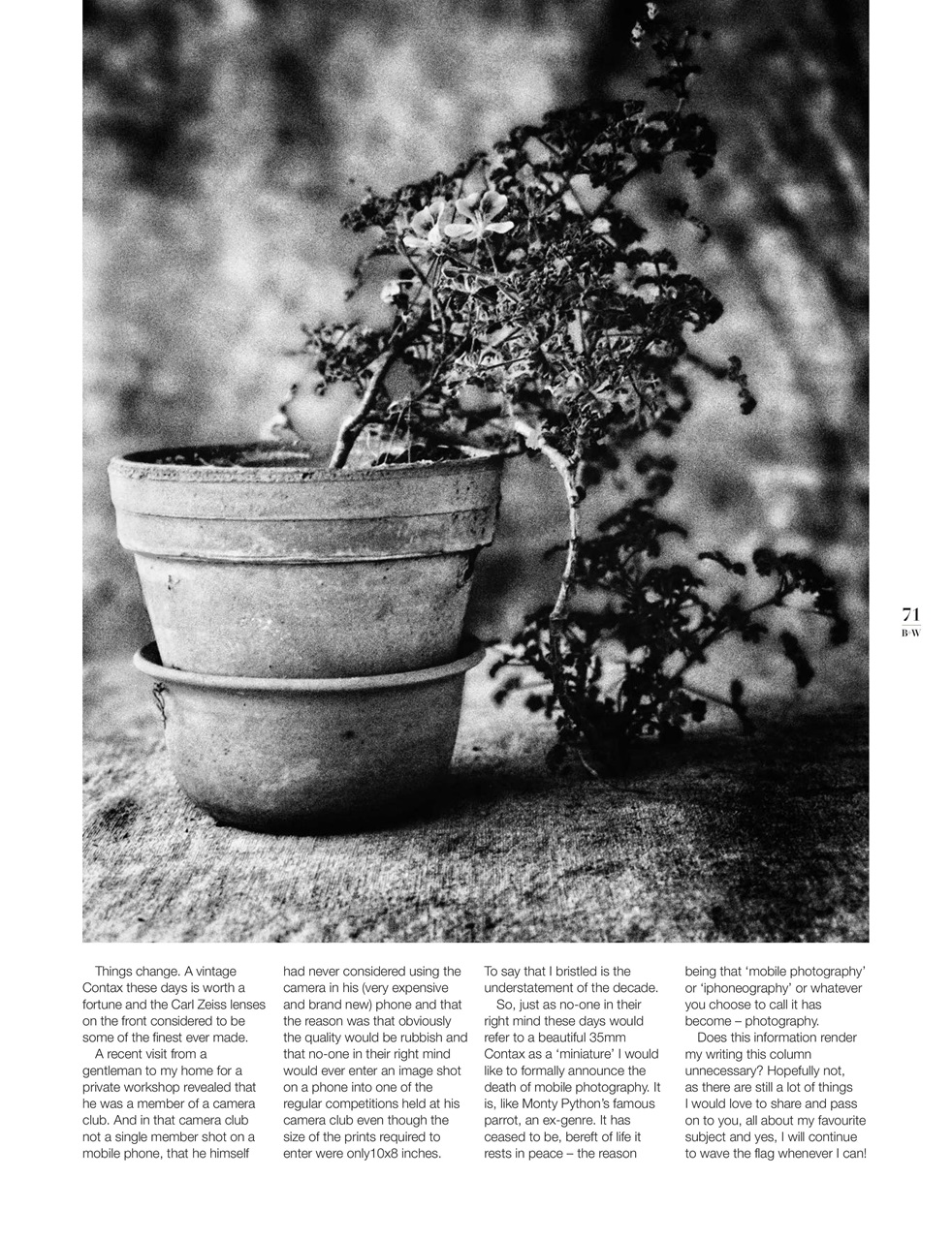 Black+White Photography Preview Pages