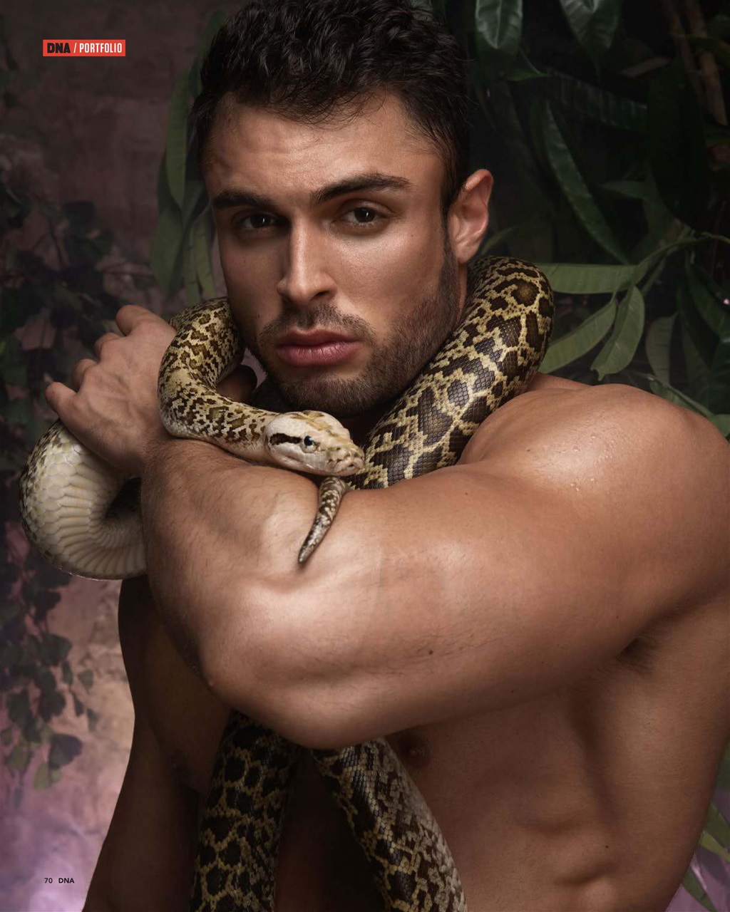 DNA Magazine Preview Pages