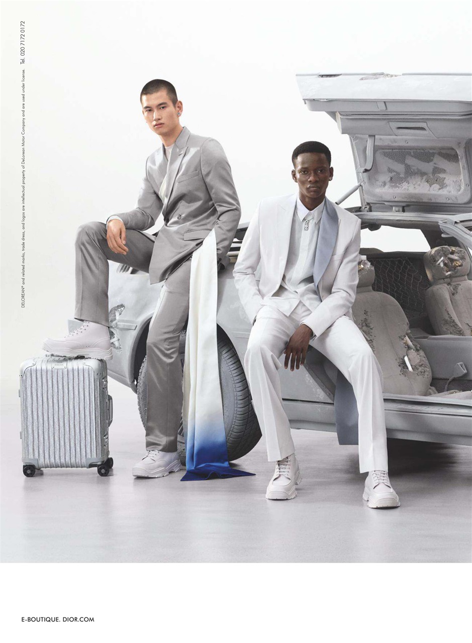 Wallpaper* Preview Pages