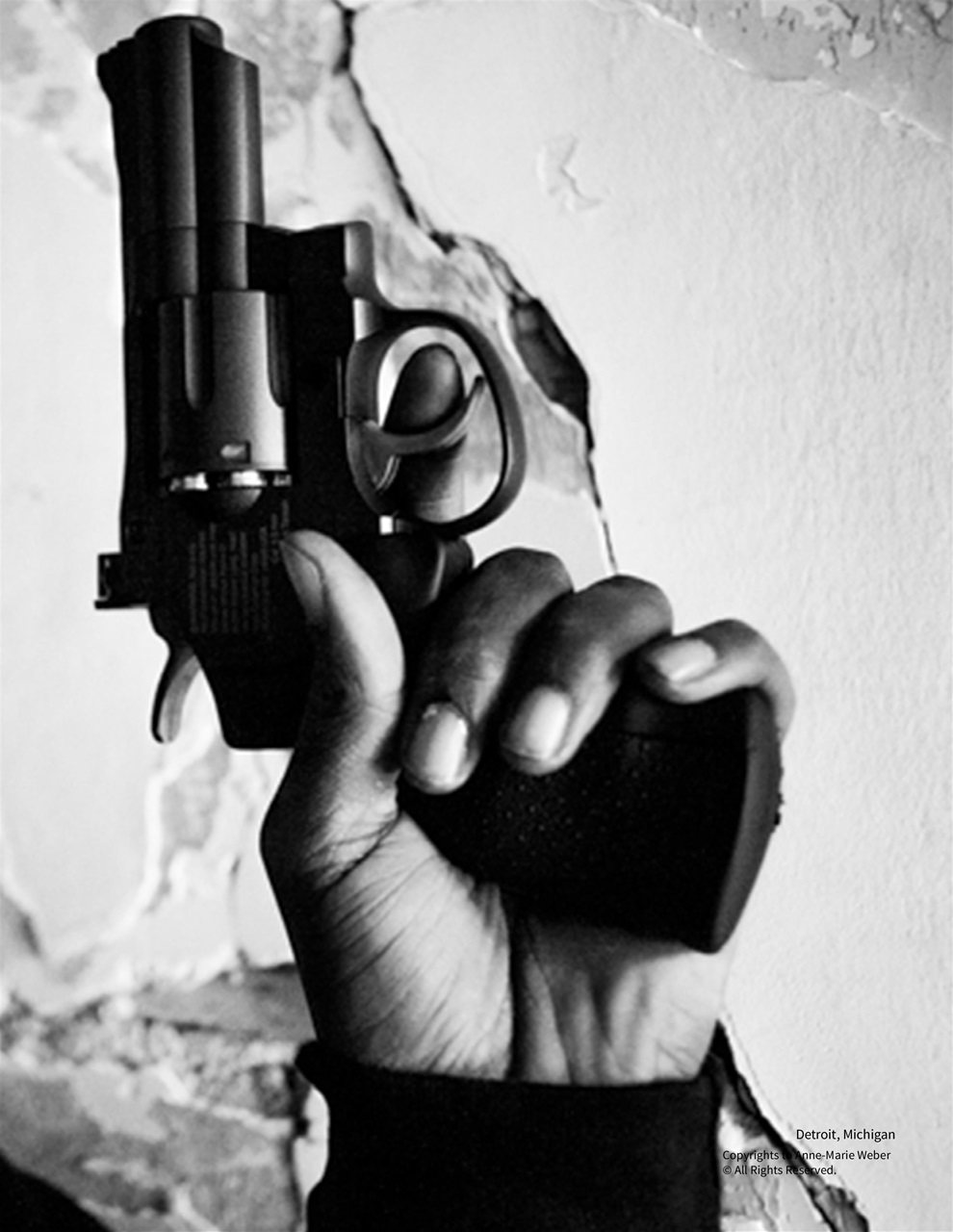 Lens Magazine Preview Pages