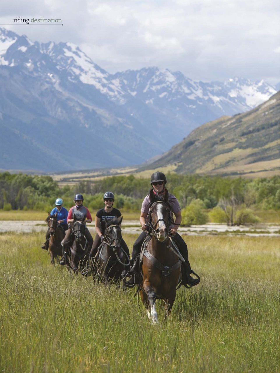 Horse Illustrated Magazine Preview Pages