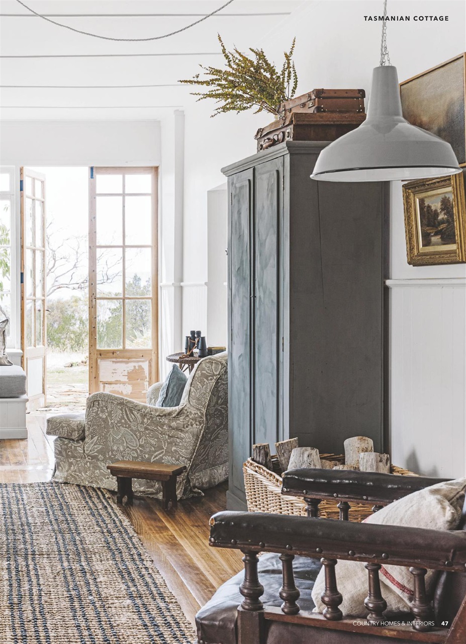 Country Homes & Interiors Preview Pages