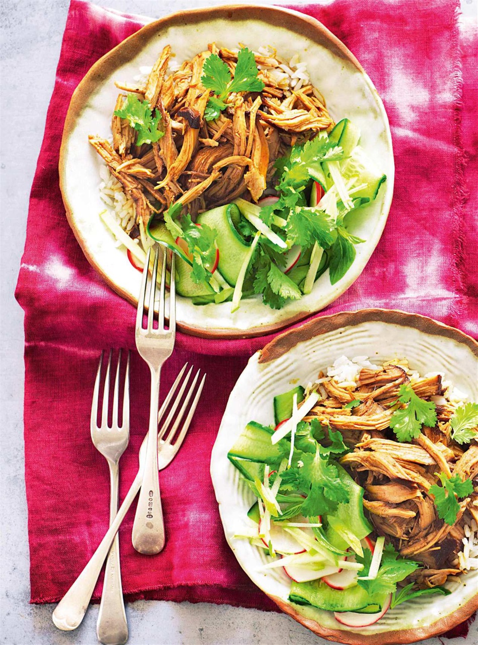 WW Magazine UK Preview Pages