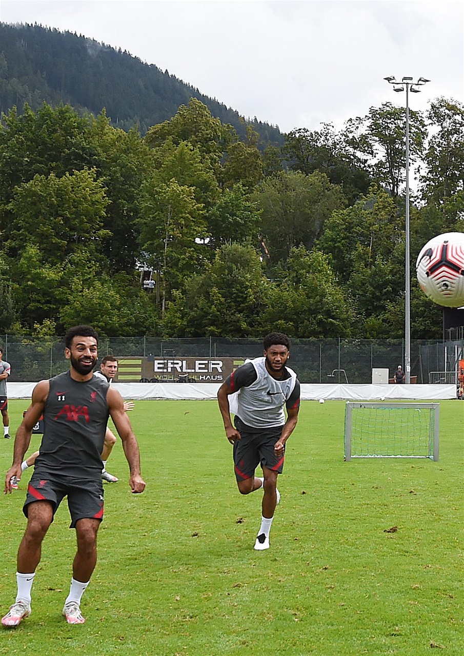 Liverpool FC Magazine Preview Pages