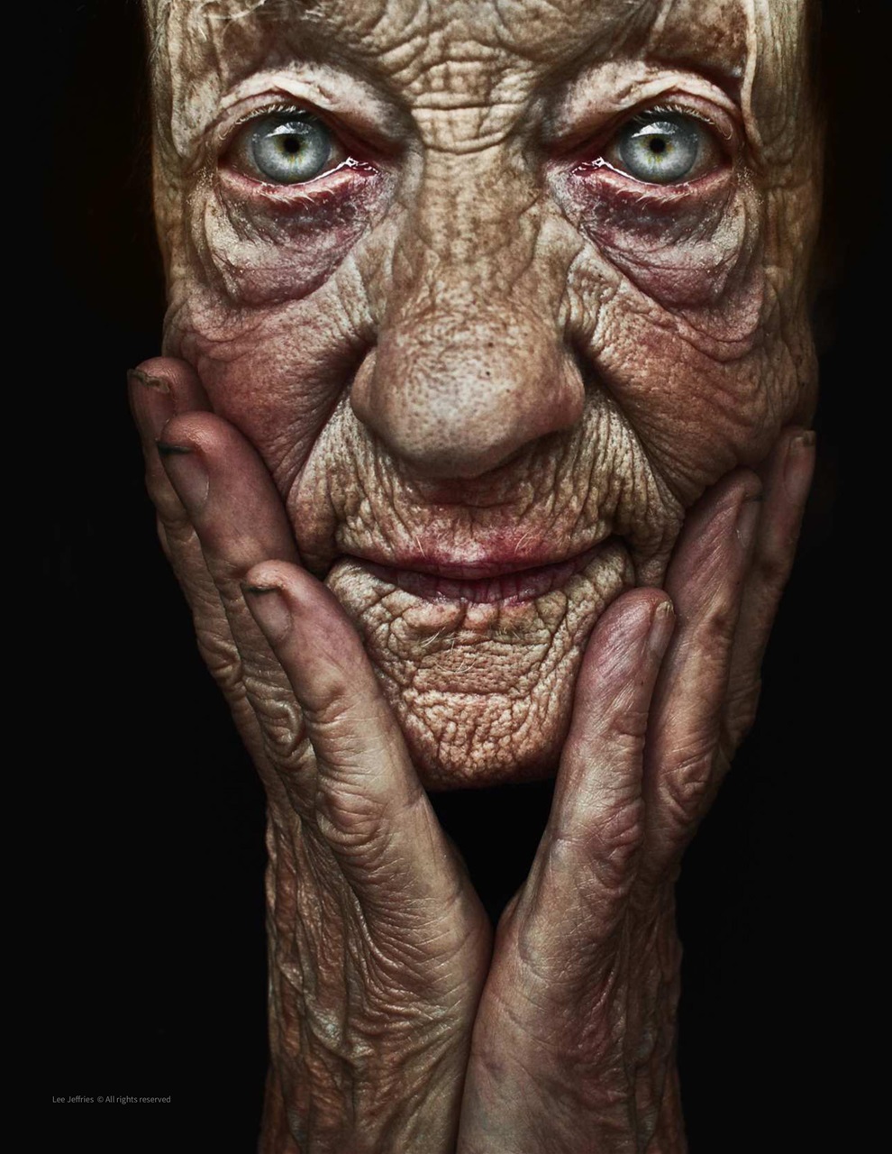 Lens Magazine Preview Pages