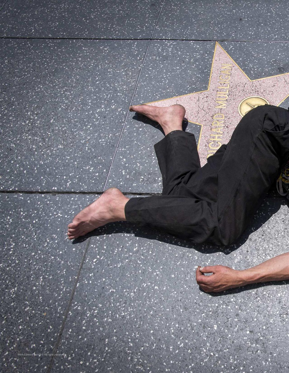 Lens Magazine Preview Pages