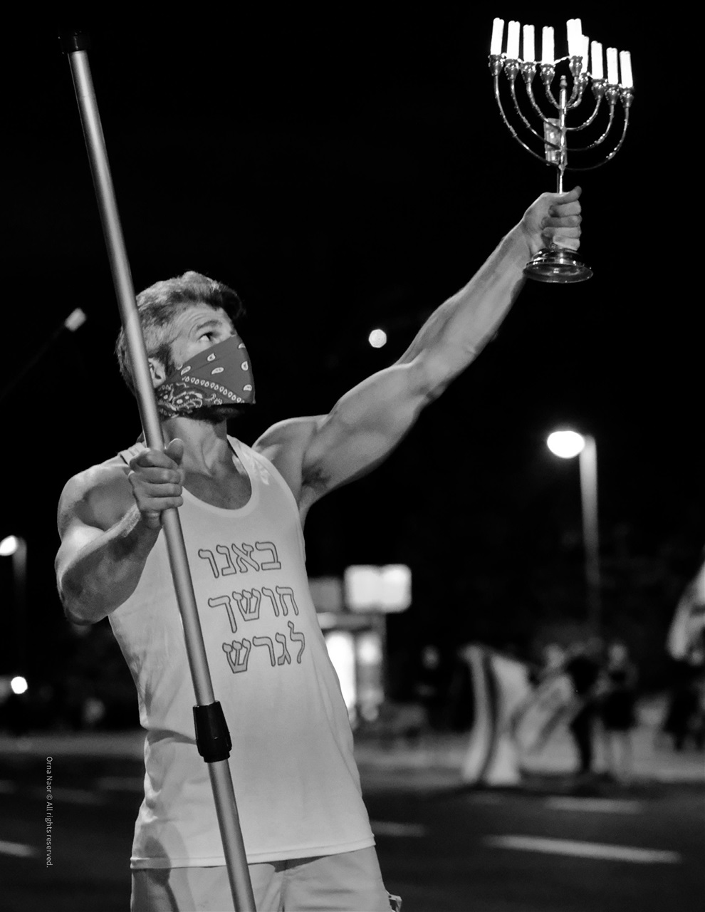 Lens Magazine Preview Pages