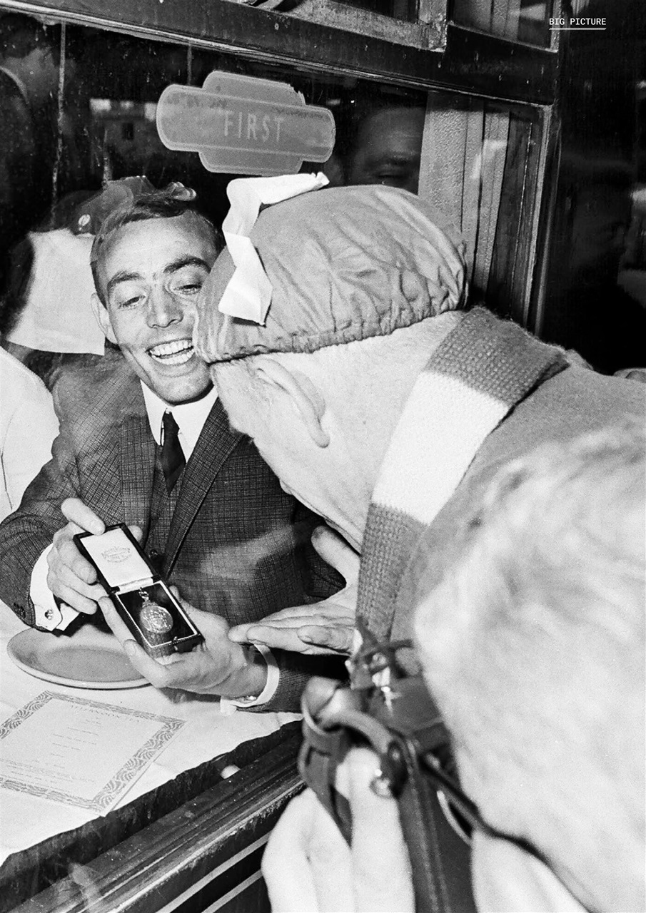 Liverpool FC Magazine Preview Pages