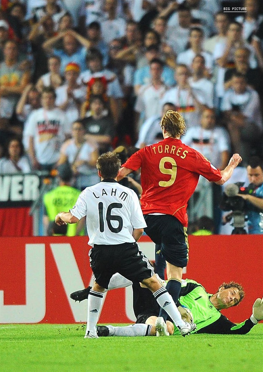 Liverpool FC Magazine Preview Pages