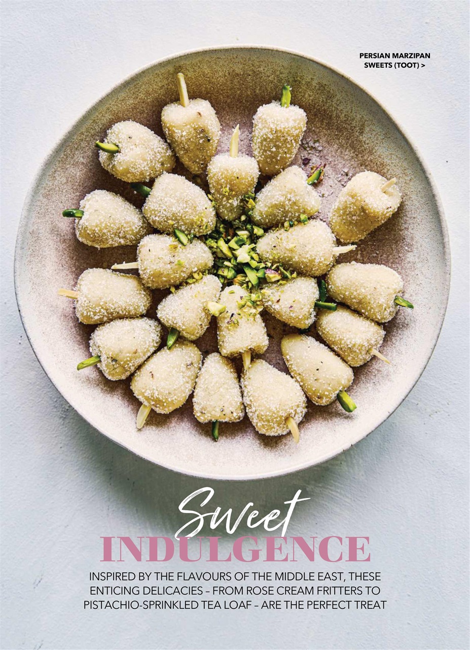 Country Homes & Interiors Preview Pages