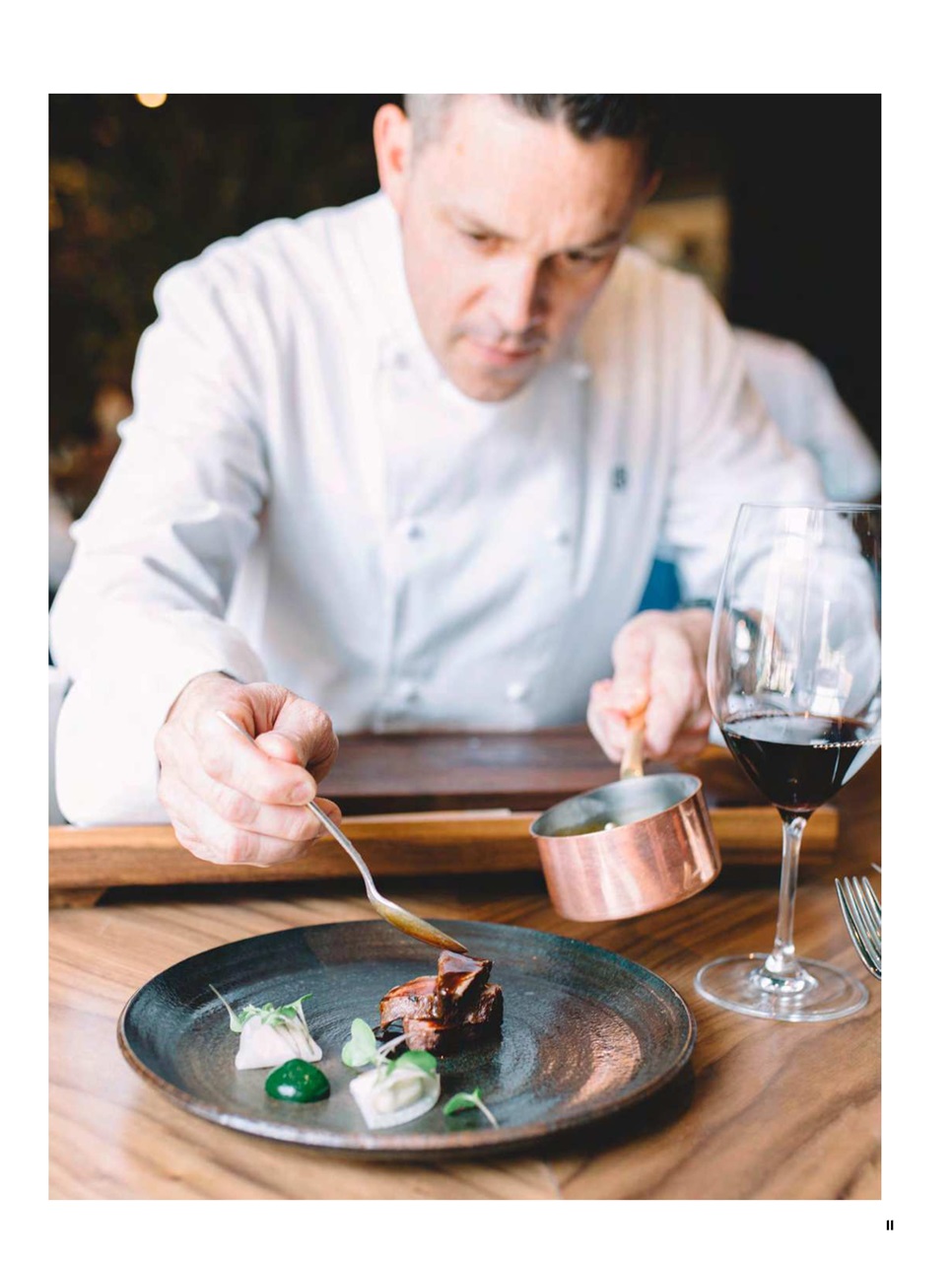 Chef & Restaurant USA Magazine Preview Pages