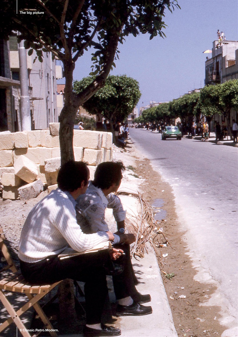 Classic Retro Modern Magazine Preview Pages