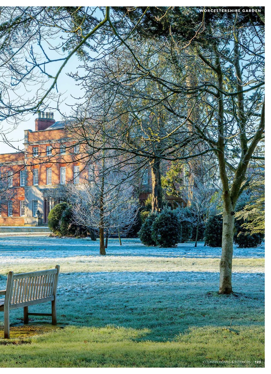 Country Homes & Interiors Preview Pages