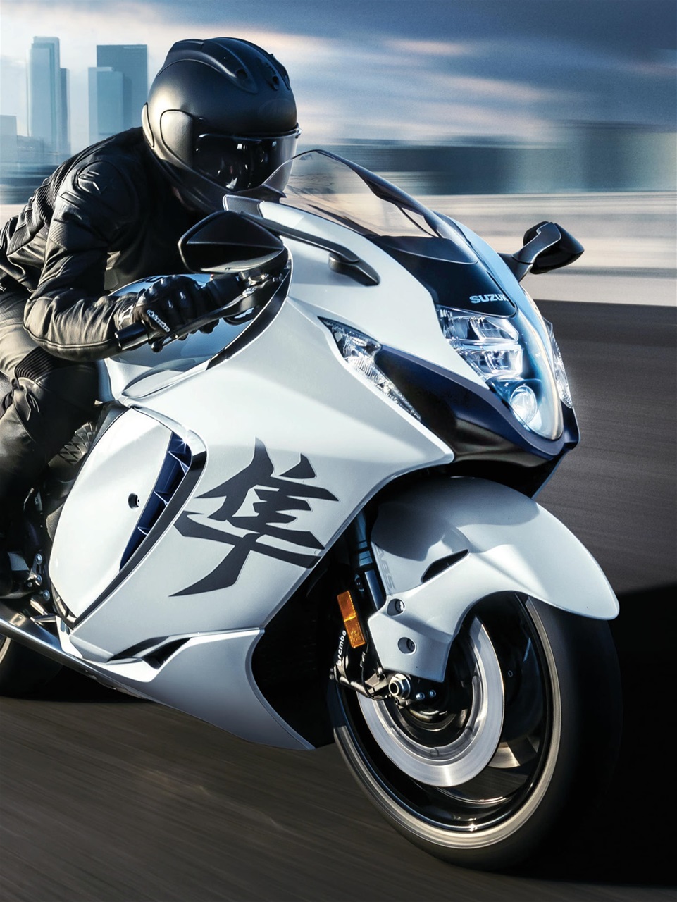 Rider Magazine Preview Pages