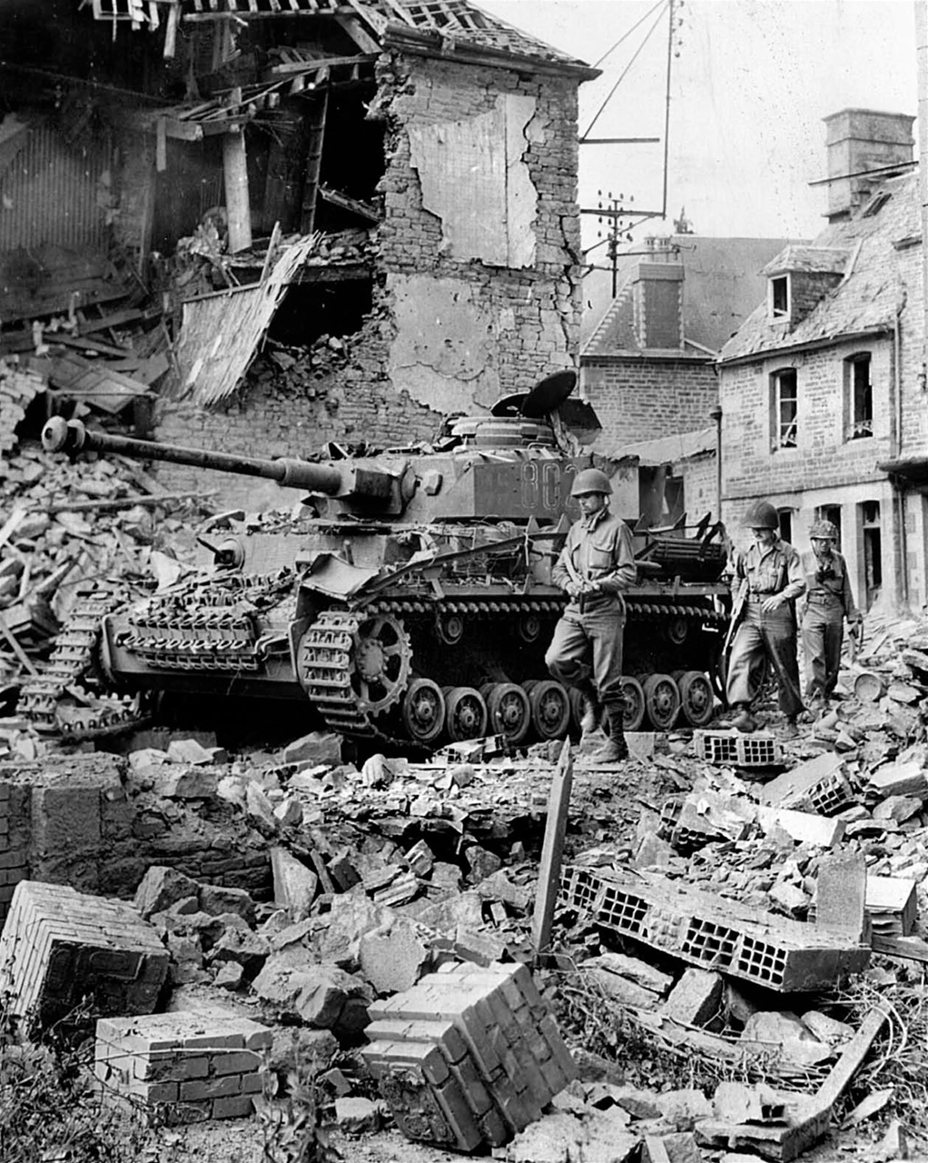 WWII Quarterly Preview Pages