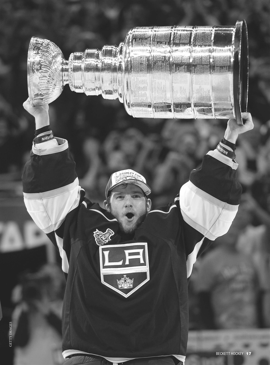 Beckett Hockey Magazine Preview Pages