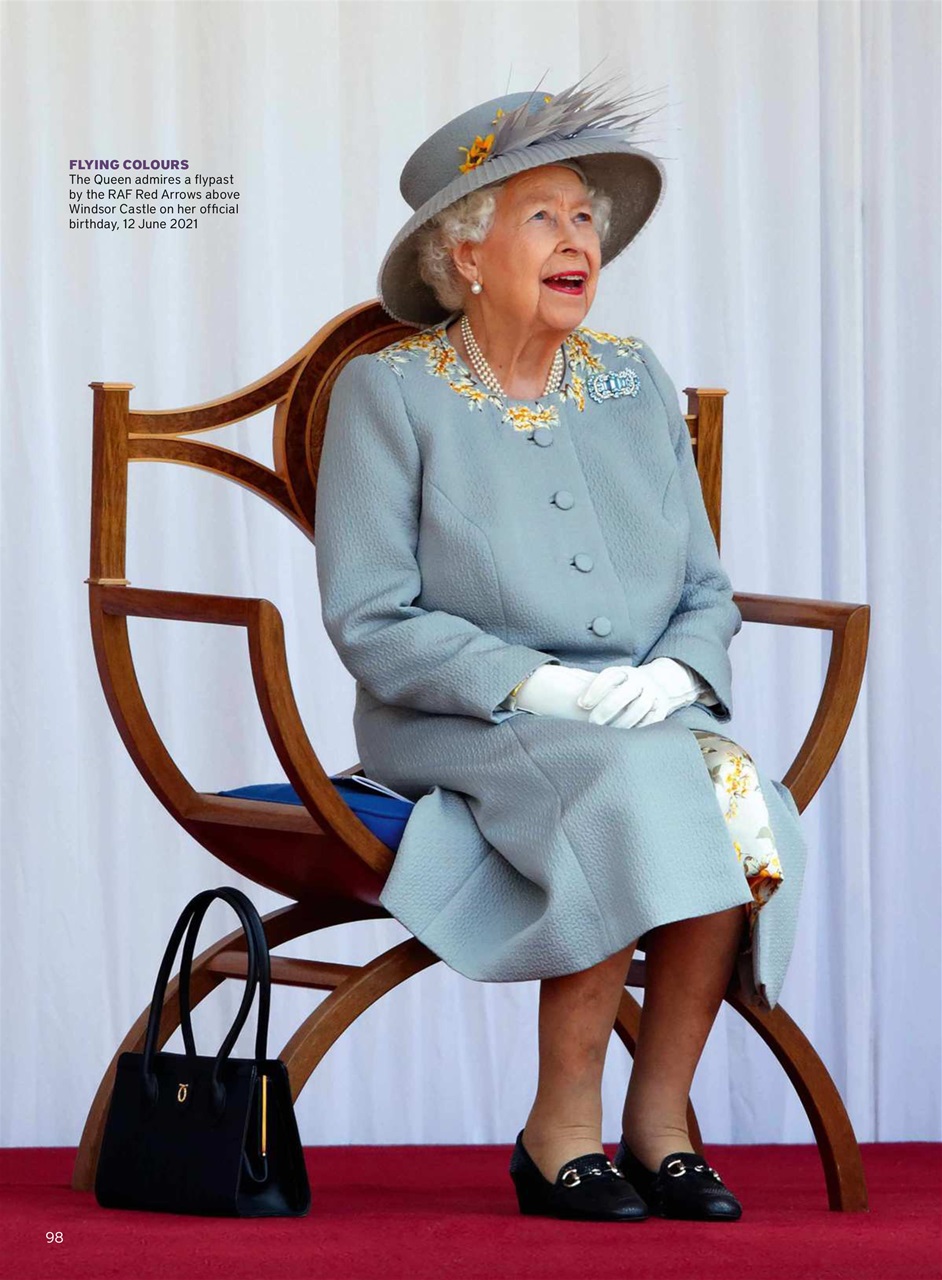 History Extra Magazine Preview Pages