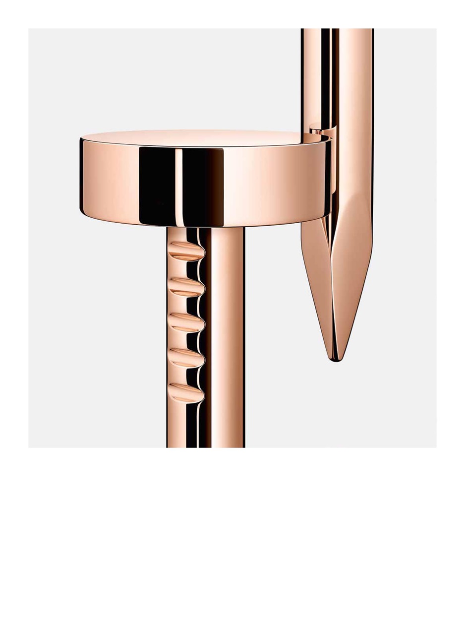 Fashion Magazine Preview Pages