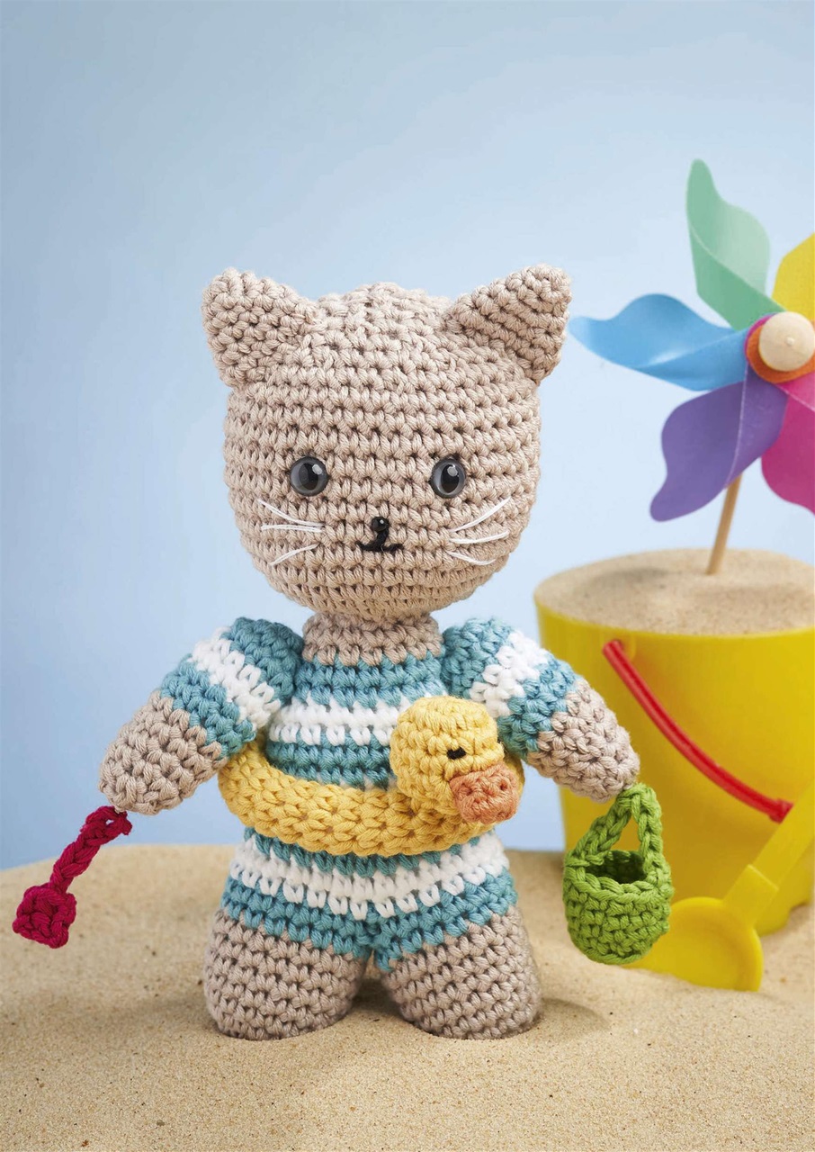 Simply Crochet Preview Pages