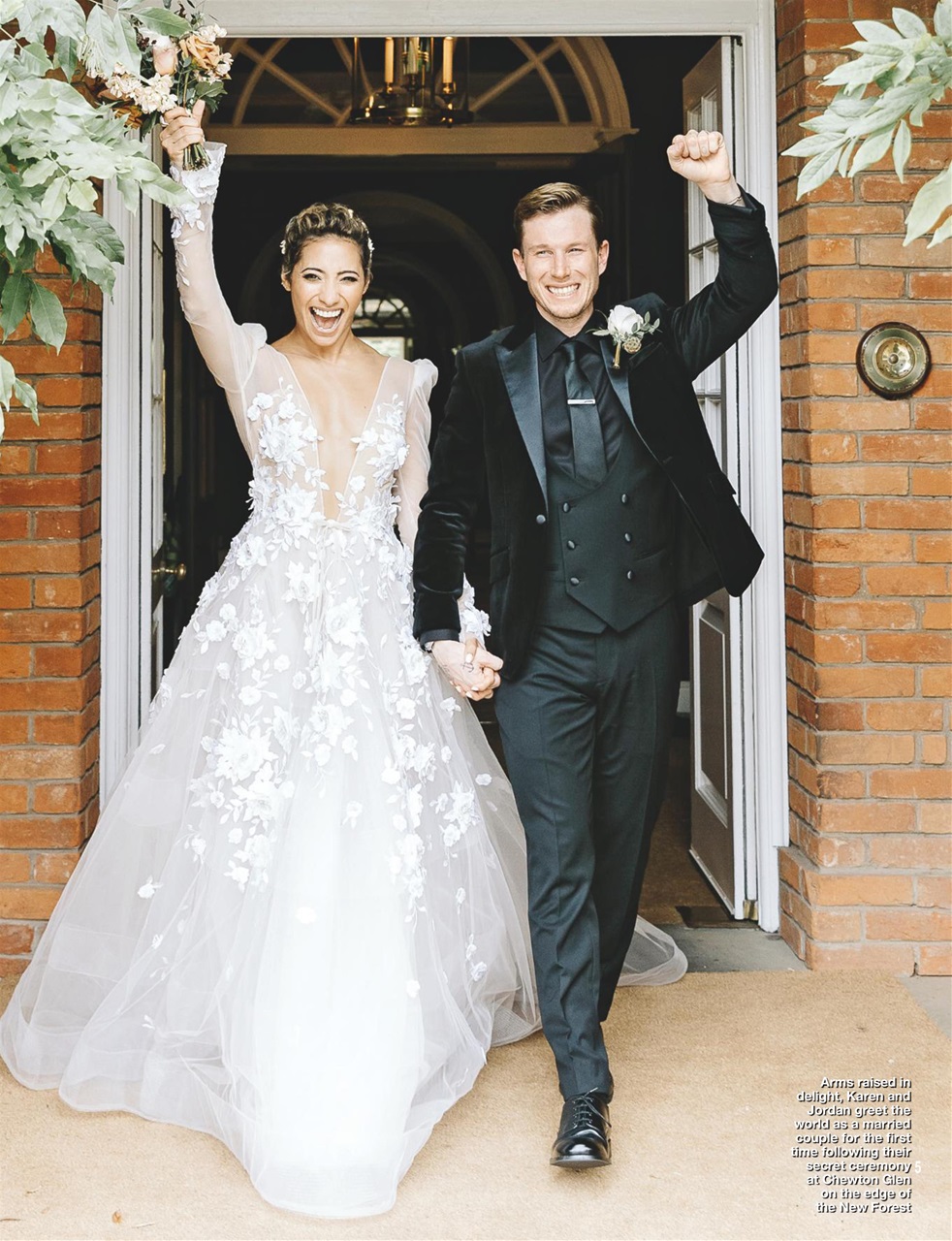 Hello! Magazine Preview Pages