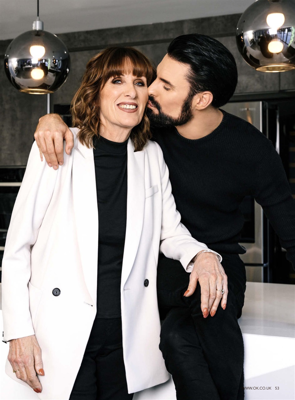 OK! Magazine Preview Pages