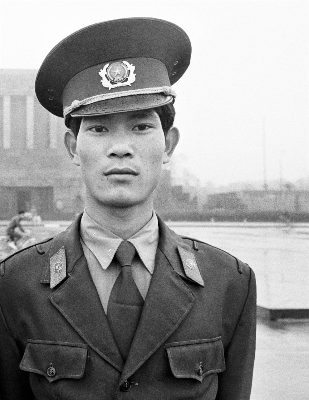 Lens Magazine Preview Pages