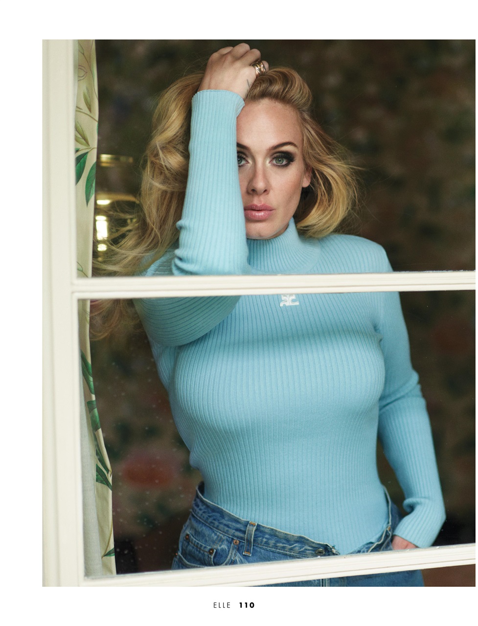 Elle Preview Pages