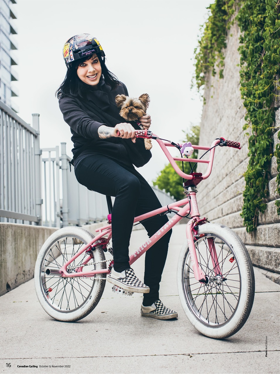 Canadian Cycling Magazine Preview Pages