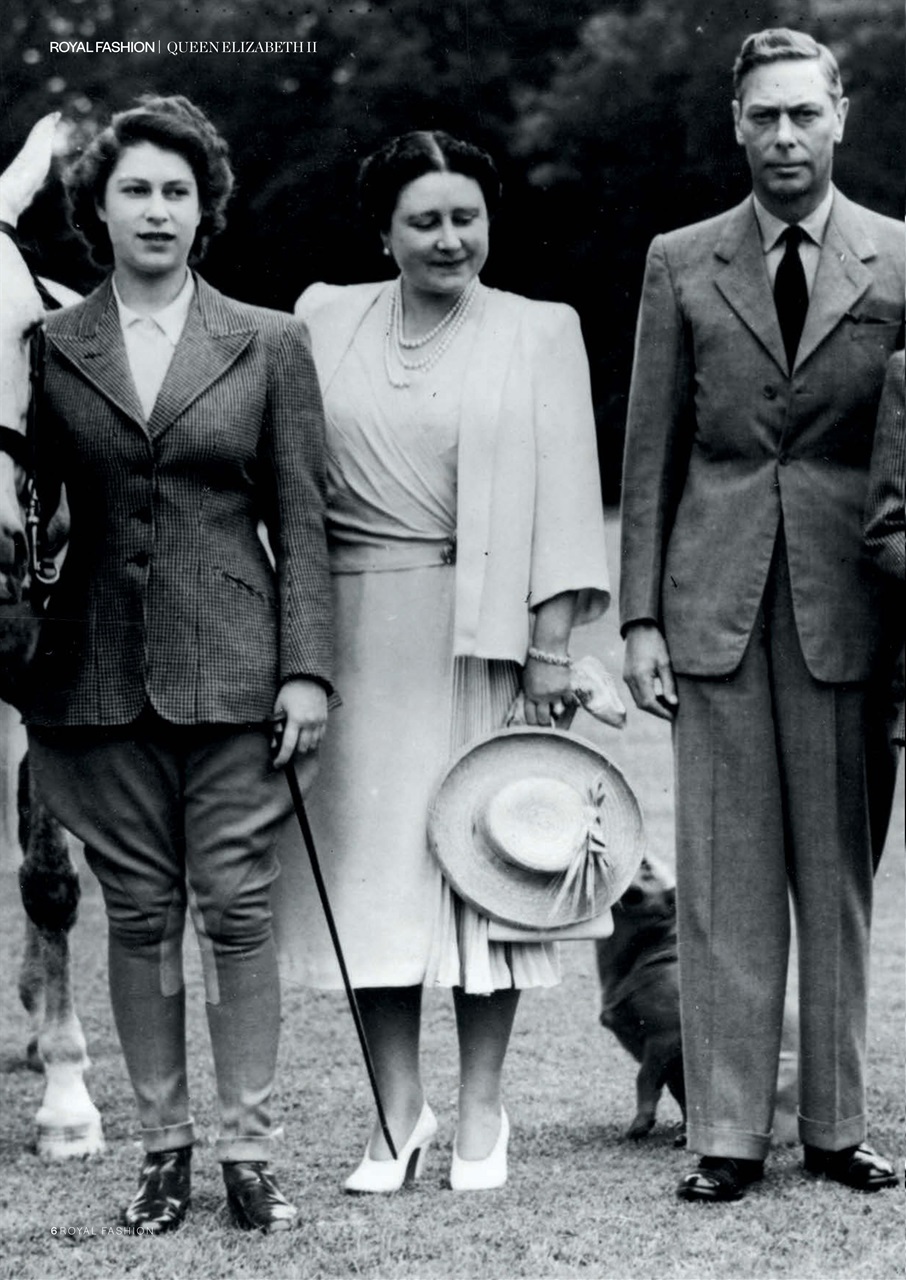 Royal Bookazine Preview Pages