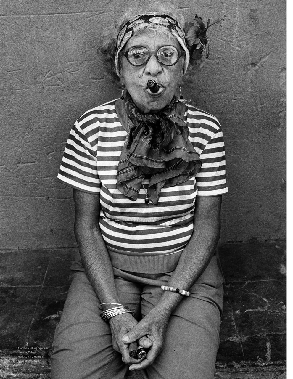 Lens Magazine Preview Pages