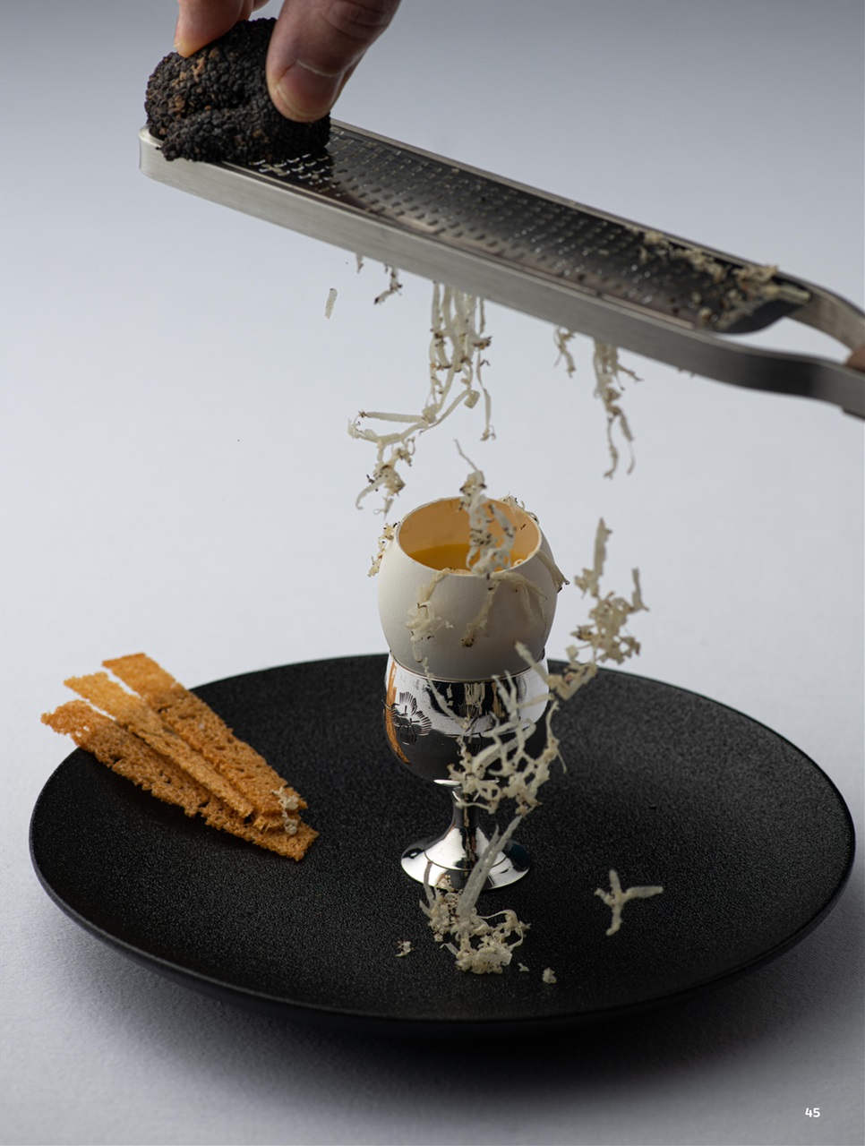 Chef & Restaurant Magazine Preview Pages