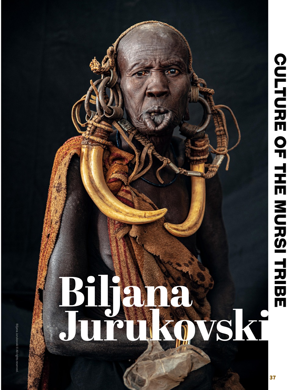 Lens Magazine Preview Pages