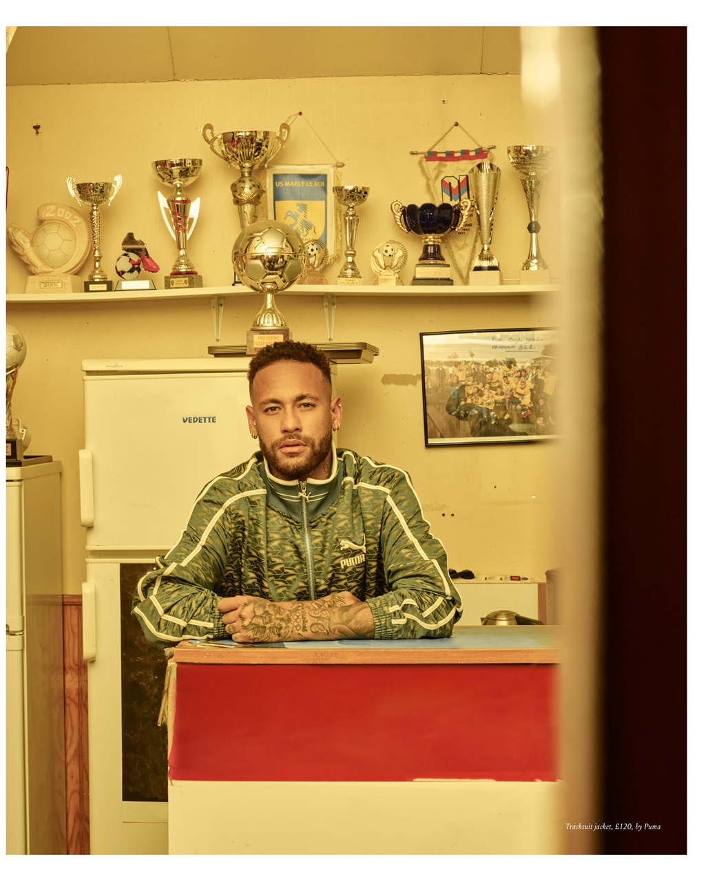 Esquire Preview Pages